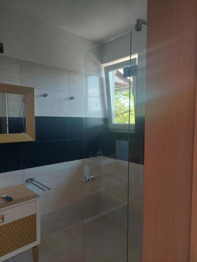 Ata Velden Apartment เวลเดน อัม เวิร์ทเทอร์ซี ภายนอก รูปภาพ